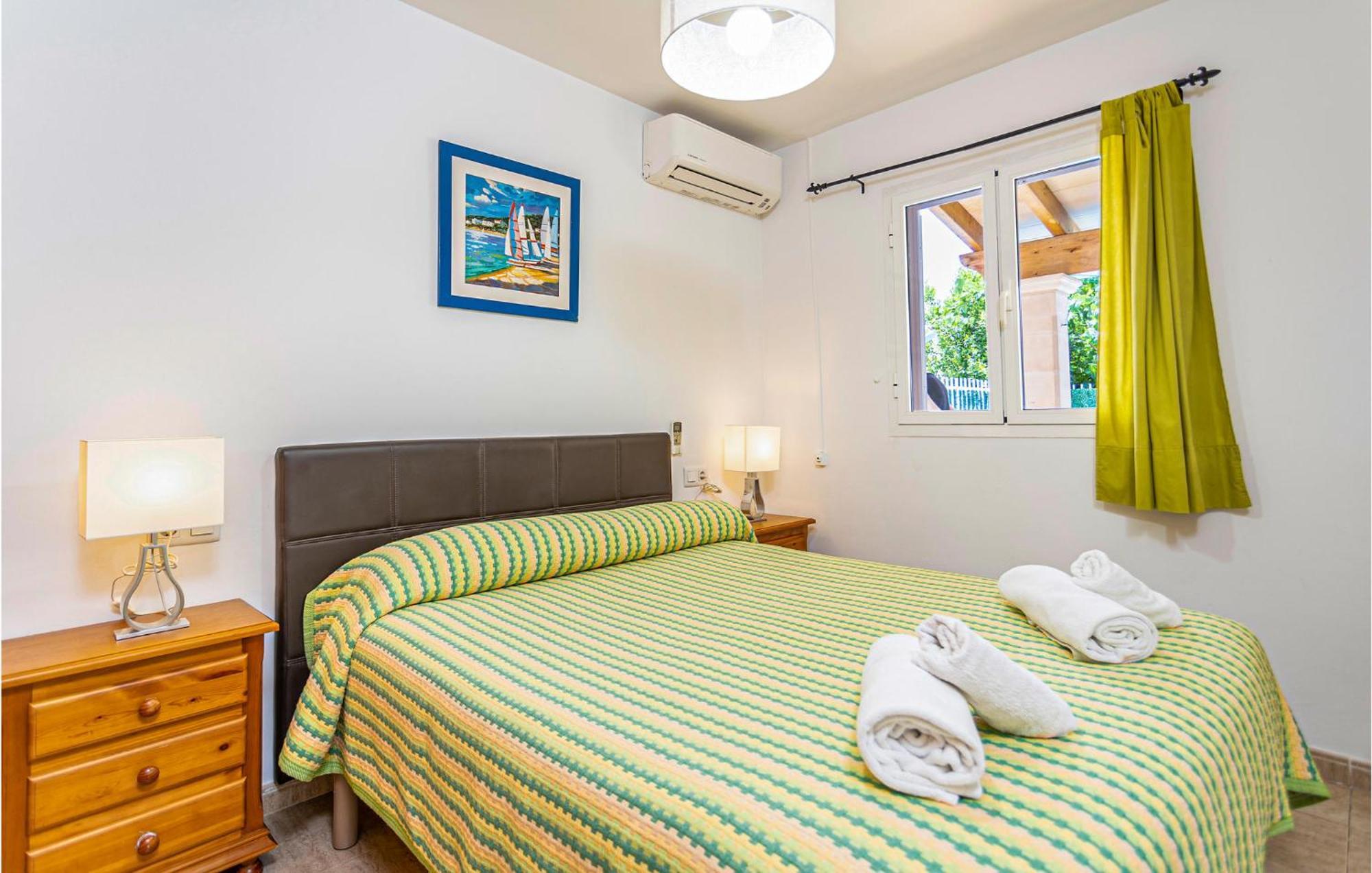 4 Bedroom Beautiful Home In Alcudia Port de Alcudia  Bagian luar foto