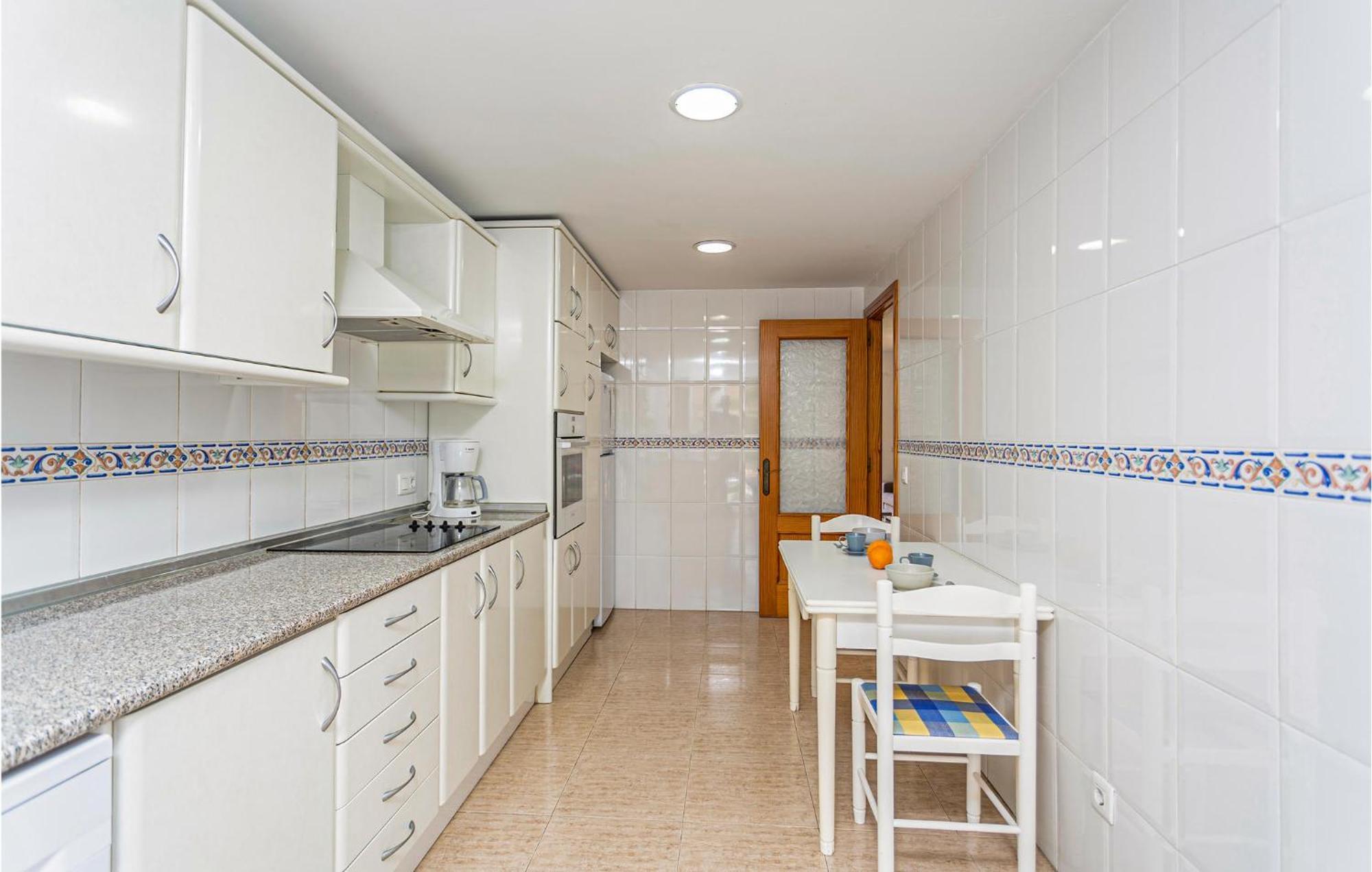 4 Bedroom Beautiful Home In Alcudia Port de Alcudia  Bagian luar foto