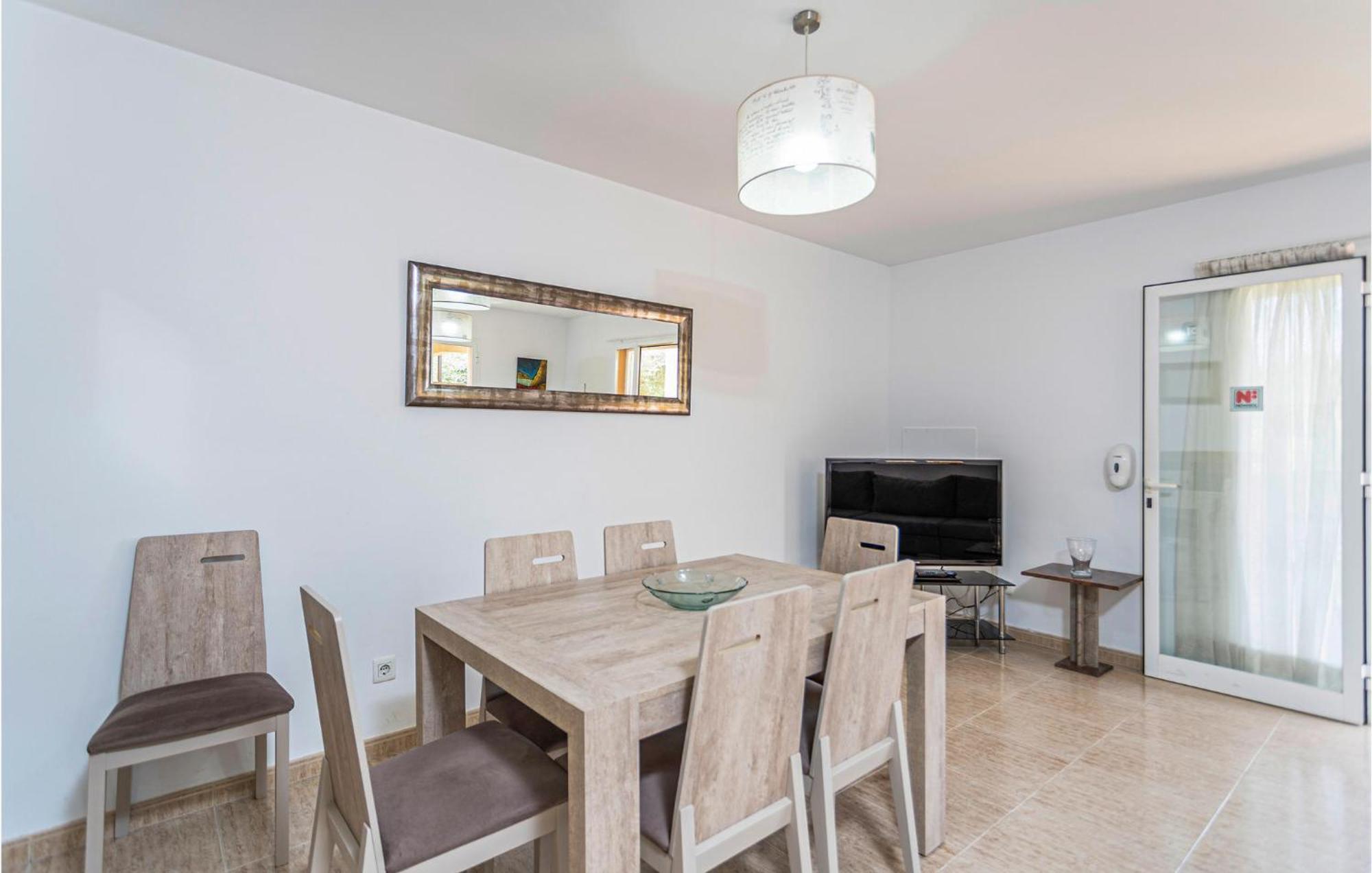 4 Bedroom Beautiful Home In Alcudia Port de Alcudia  Bagian luar foto