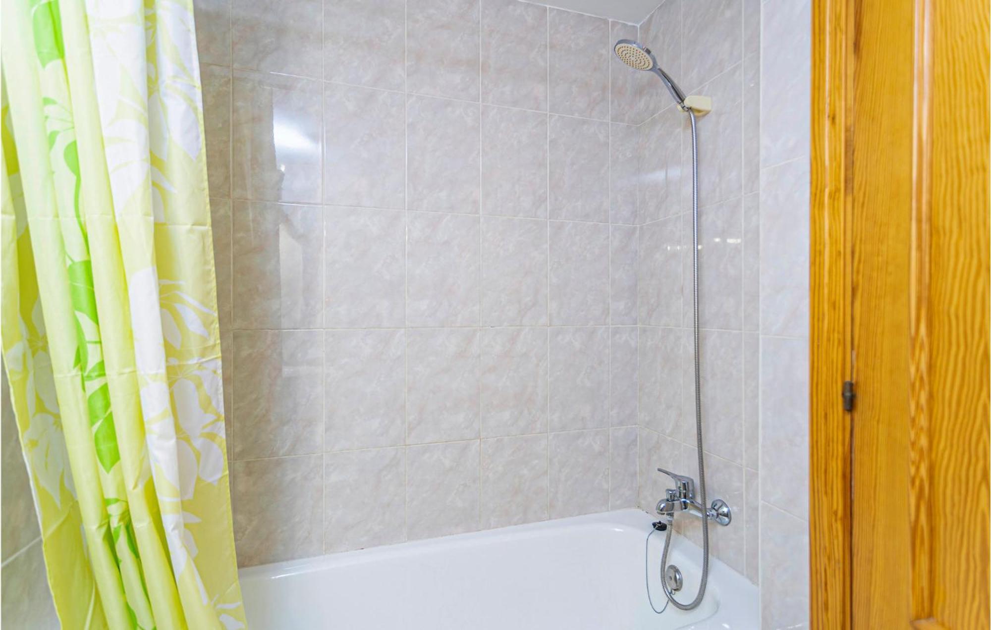 4 Bedroom Beautiful Home In Alcudia Port de Alcudia  Bagian luar foto